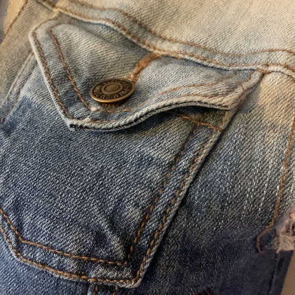 Sleeveless ombré blue denim crop vest with pockets S - Picture 6 of 12